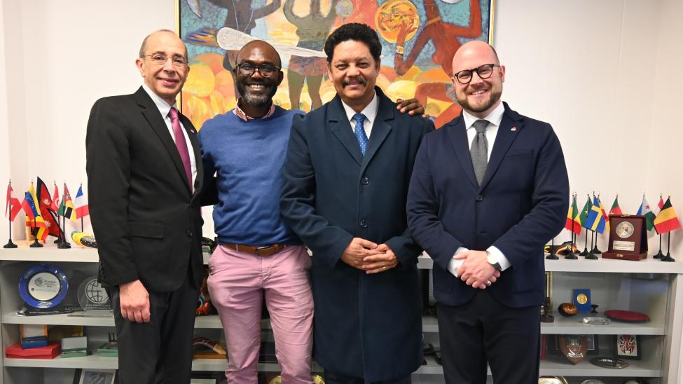 UCT and Carleton University 