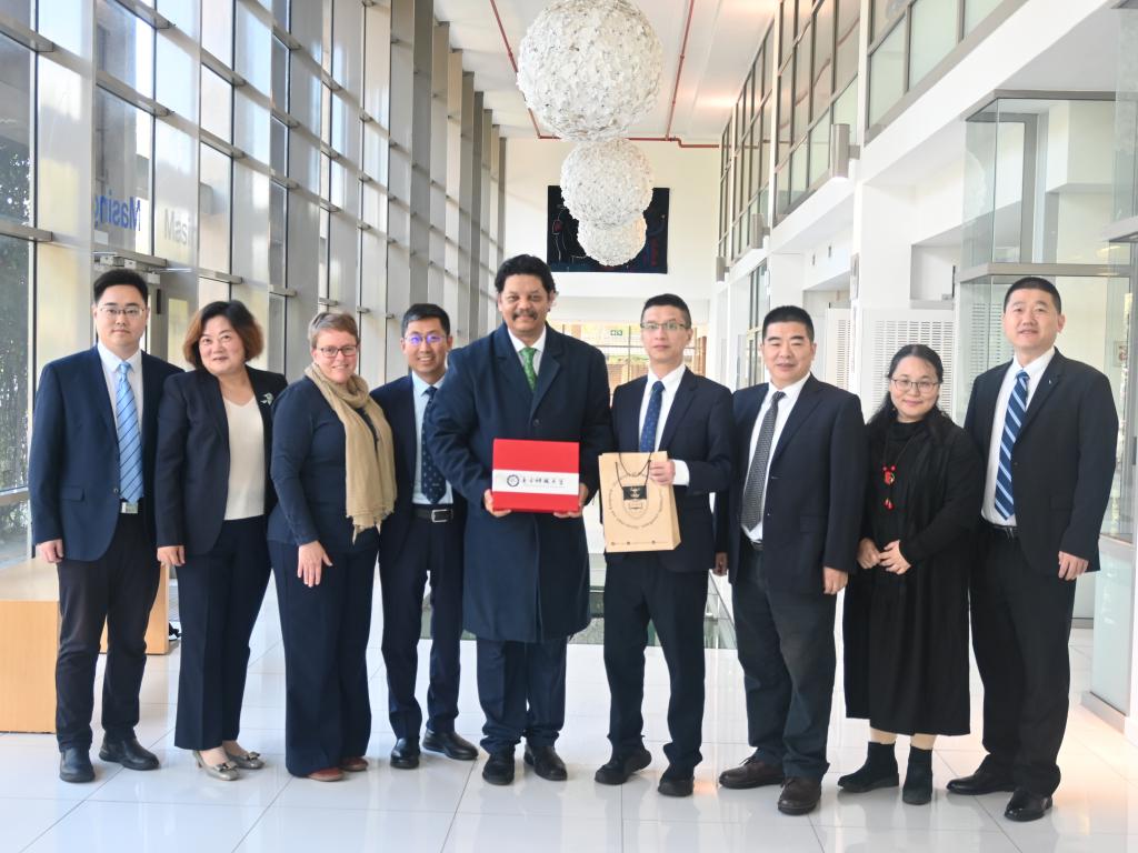 Delegation from University of Electrnic Science and Technology, China and staff from UCT's International Office